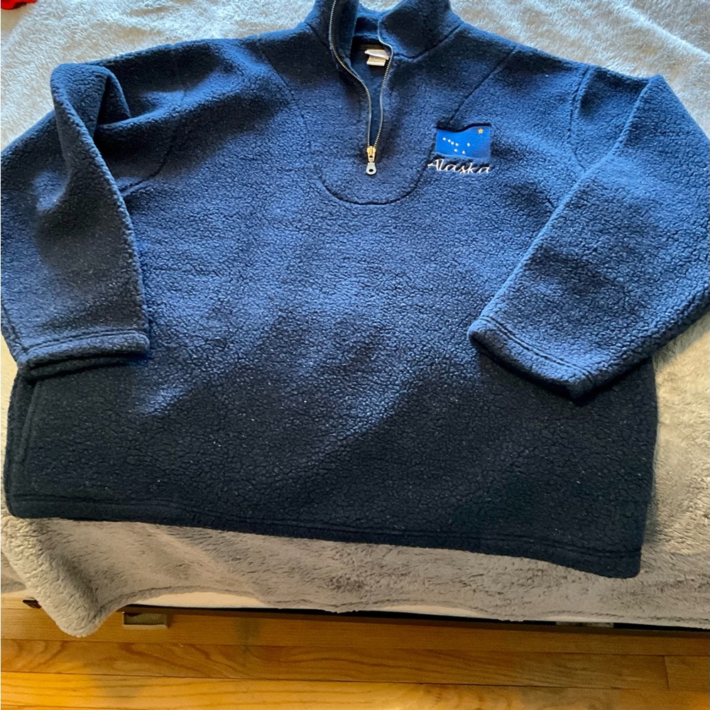 LakeNTrail half zip sweater - Men’s super warm with an Alaska logo.